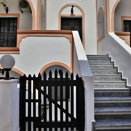 Hotel Koralli Kamari  Luaran gambar