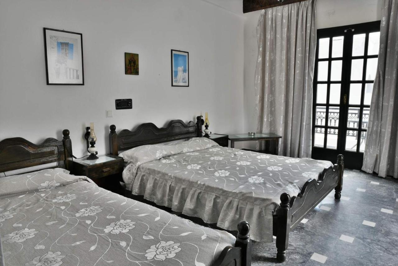 Hotel Koralli Kamari  Luaran gambar