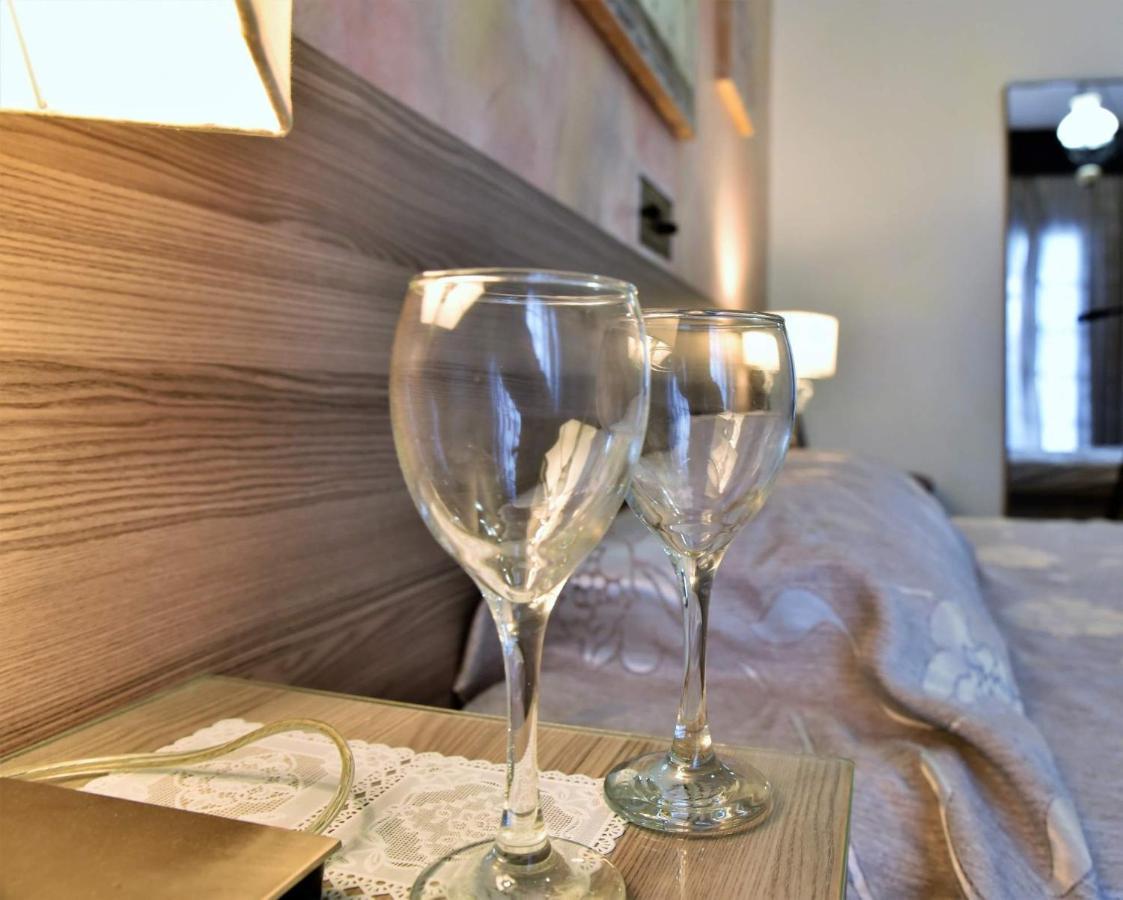 Hotel Koralli Kamari  Luaran gambar