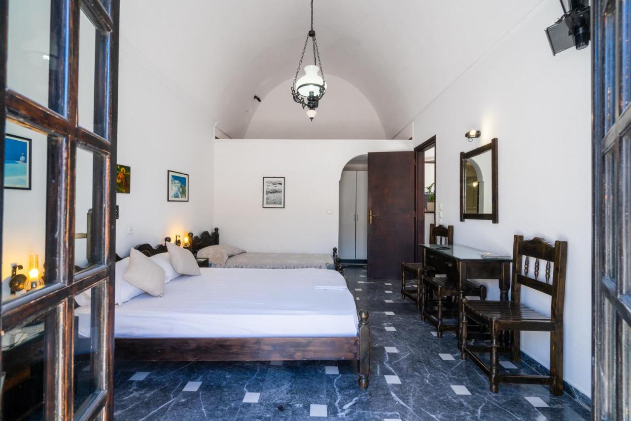 Hotel Koralli Kamari  Luaran gambar